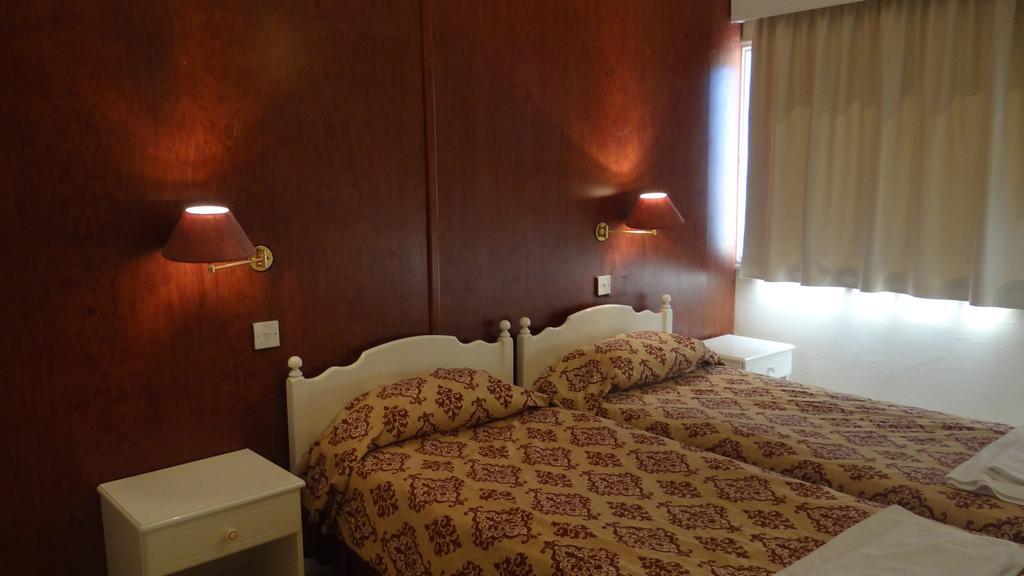 Klashiana Hotel Apartments Вороклини Экстерьер фото