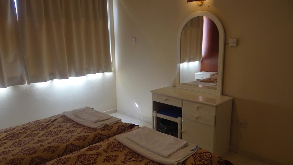 Klashiana Hotel Apartments Вороклини Экстерьер фото