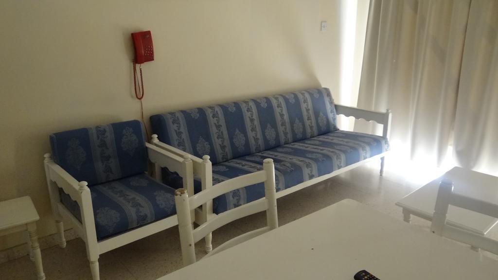 Klashiana Hotel Apartments Вороклини Экстерьер фото