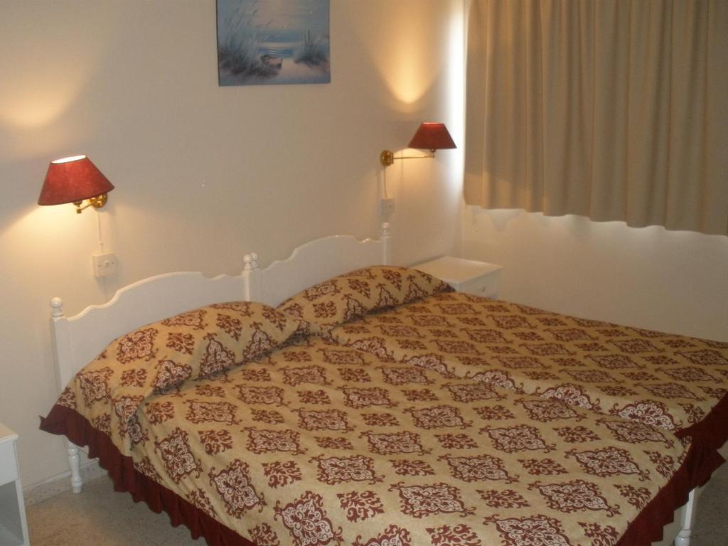 Klashiana Hotel Apartments Вороклини Номер фото